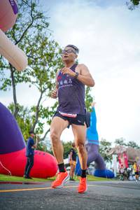 BIB: 
                            <button type="button" onclick="openModal(26550475)" class="btn btn-primary btn-sm float-right btn-popup" data-toggle="modal" data-target=".modal-high-quality">
                        <i class="fas fa-shopping-cart"></i> Add to Cart
                    </button>
                                            <button type="button" onclick="isThisMe(26550475, true)" class="btn btn-success btn-sm float-right btn-popup btn-isme hidden" data-toggle="tooltip" data-placement="bottom" title="นี่คือรูปของคุณใช่ไหม คลิกที่นี่เพื่อเอาเข้าอัลบั้ม">
                        <i class="fas fa-plus"></i> Add to album
                    </button>
                    <button type="button" onclick="isThisMe(26550475, false)" class="btn btn-warning btn-sm float-right btn-popup btn-isnotme hidden">
                        <i class="fas fa-ban"></i> Remove from album
                    </button>